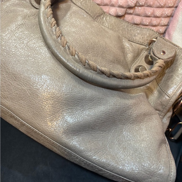 Beautiful Balenciaga taupe leather big 21 rose gold motorcycle purse bag - Picture 5 of 15